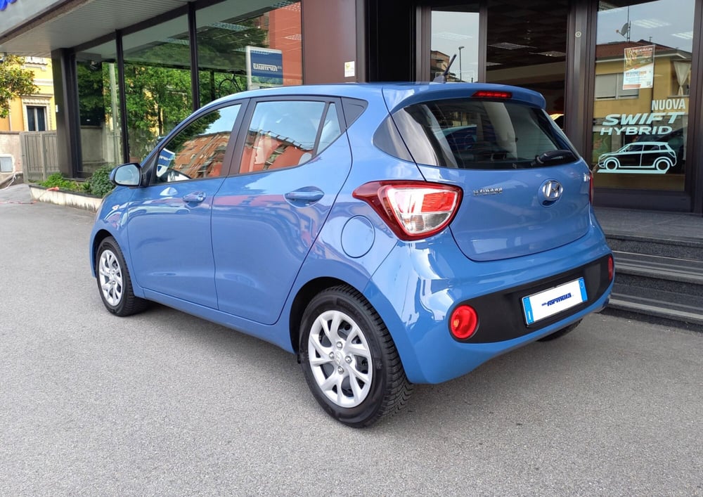 Hyundai i10 usata a Milano (4)
