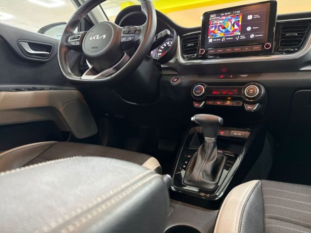 Kia Stonic usata a Catania (8)