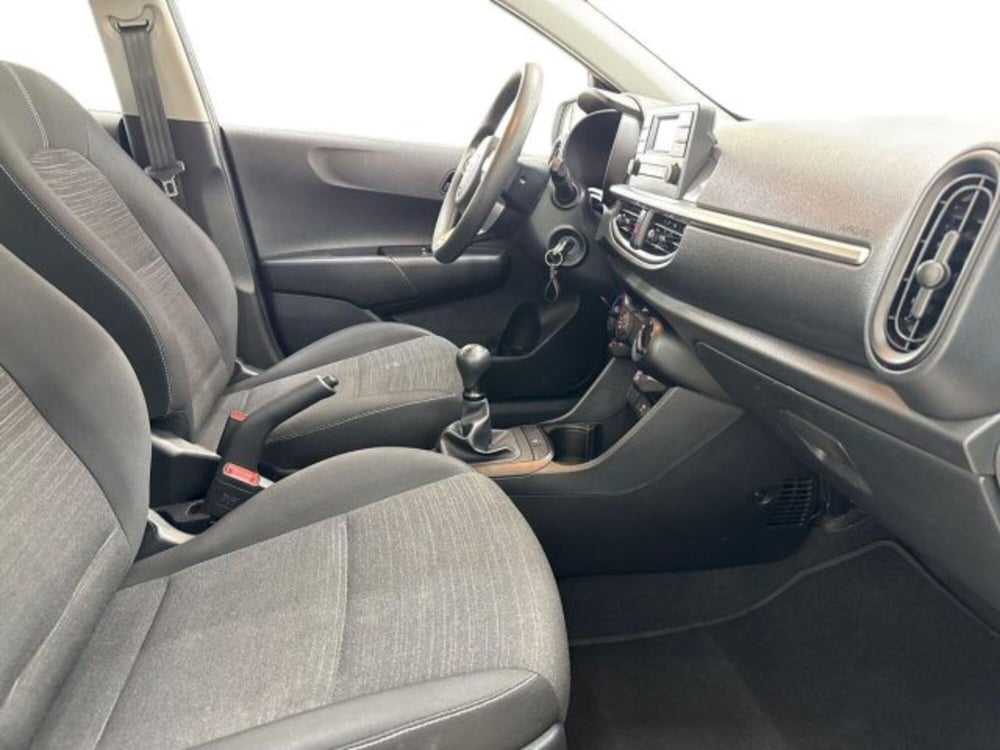 Kia Picanto usata a Catania (19)