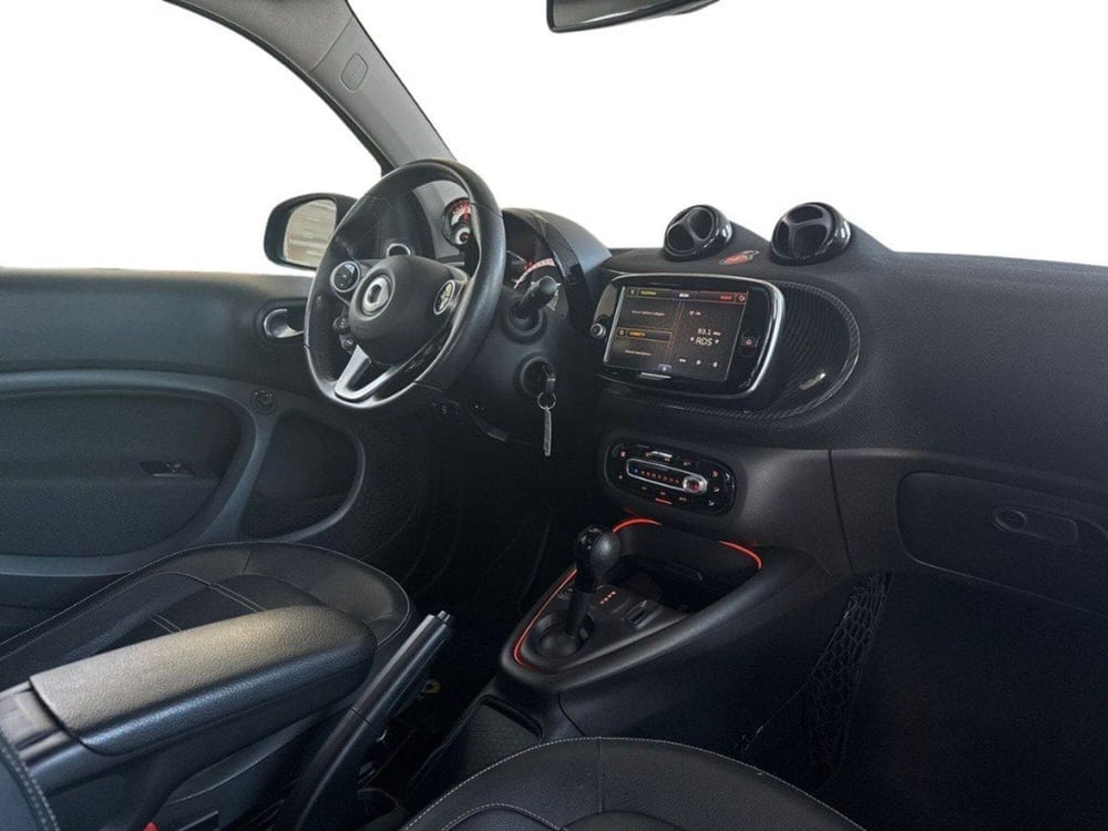 smart Fortwo usata a Rimini (12)