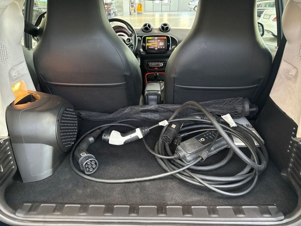 smart Fortwo usata a Rimini (7)