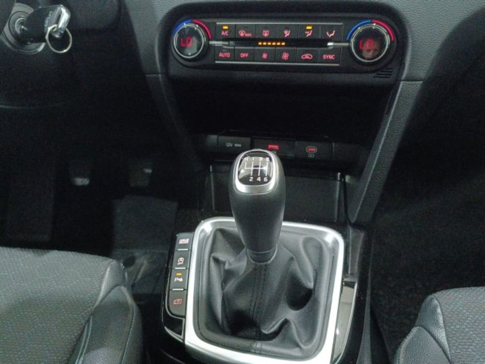 Kia XCeed usata a Catania (8)