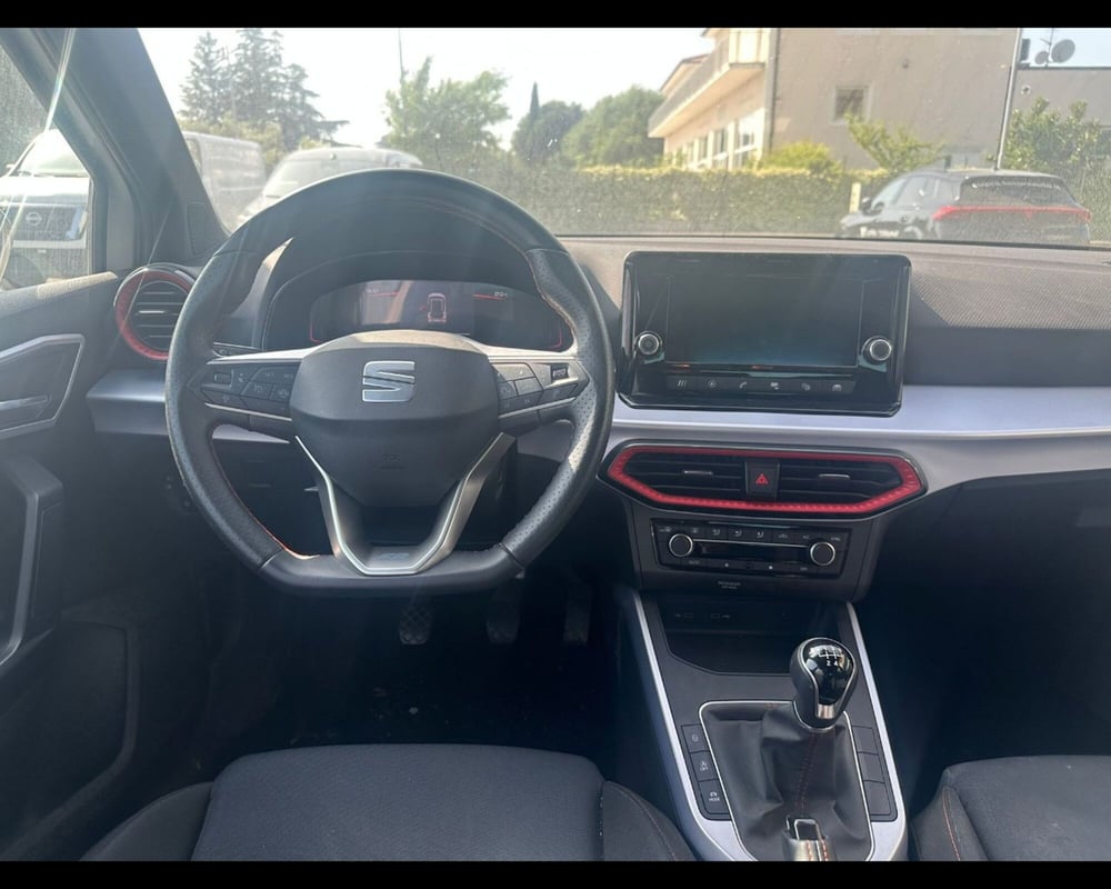 SEAT Arona usata a Siena (10)