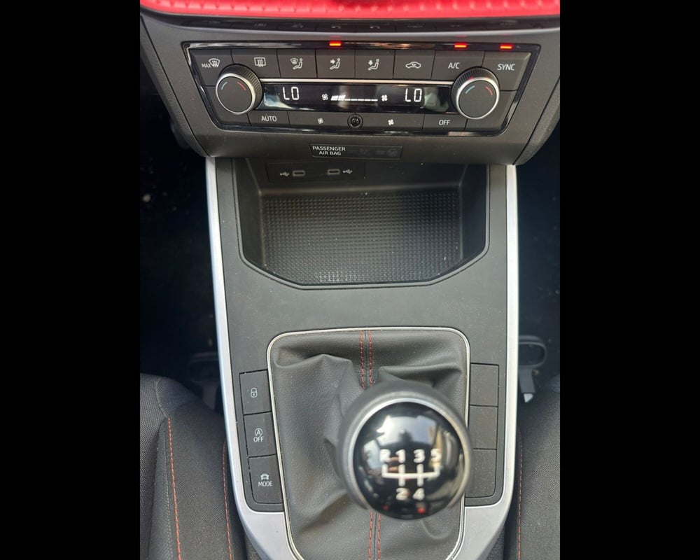 SEAT Arona usata a Siena (13)