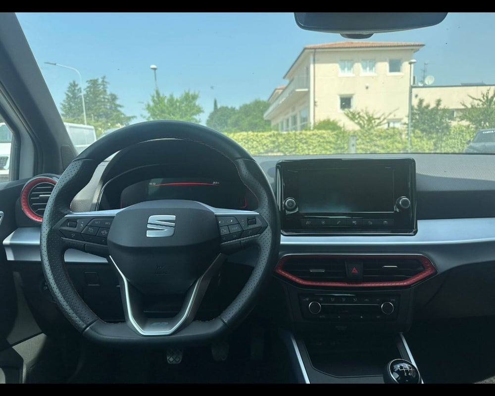 SEAT Arona usata a Siena (10)