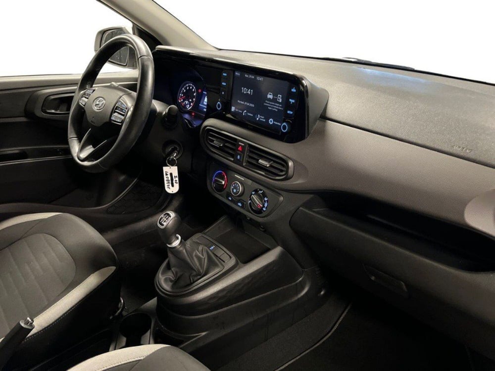 Hyundai i10 usata a Macerata (12)