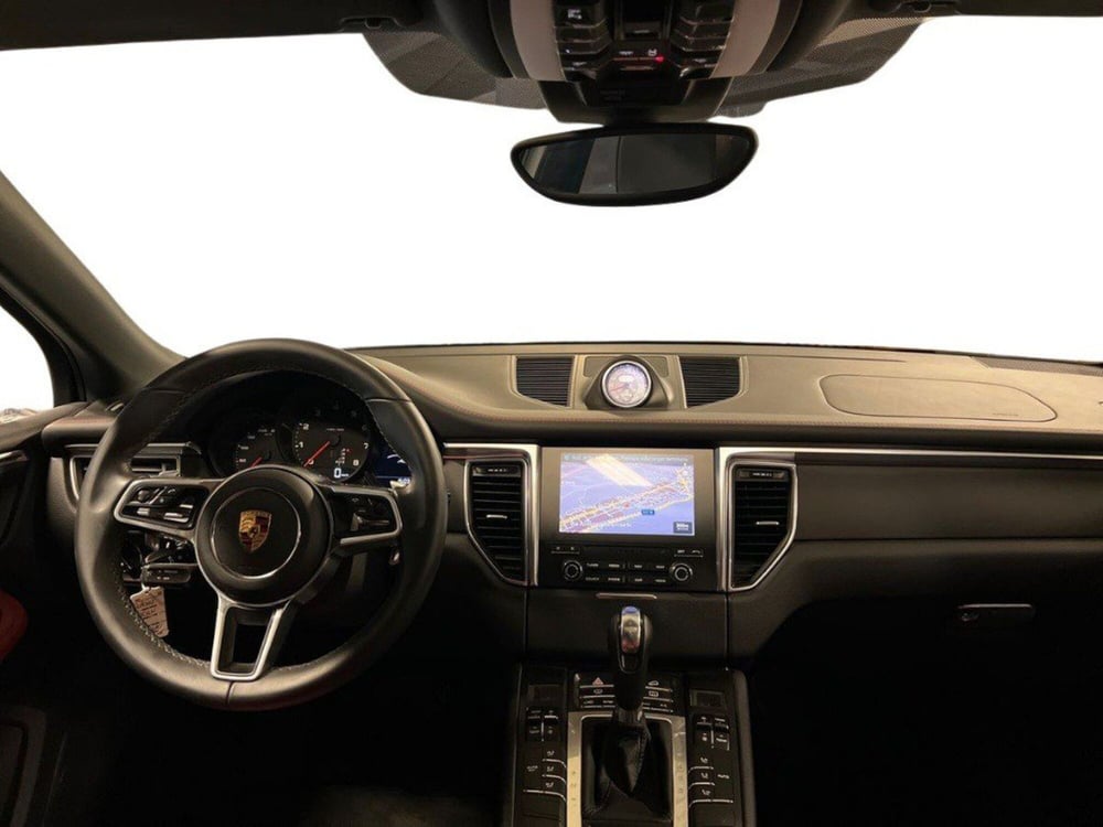 Porsche Macan usata a Macerata (10)