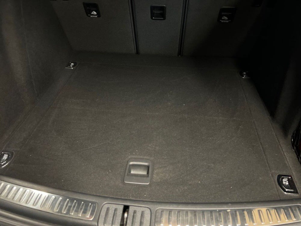 Porsche Macan usata a Macerata (7)