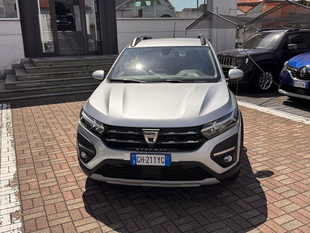 Dacia Sandero usata a Pavia (3)