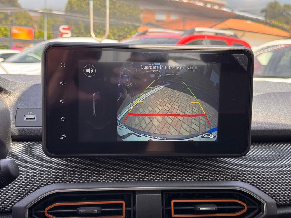Dacia Sandero usata a Pavia (9)