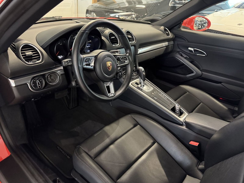 Porsche 718 Cayman  usata a Messina (7)