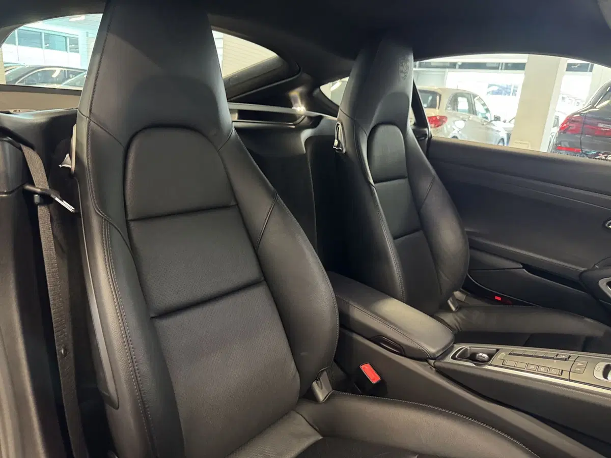 Porsche 718 Cayman  usata a Messina (8)