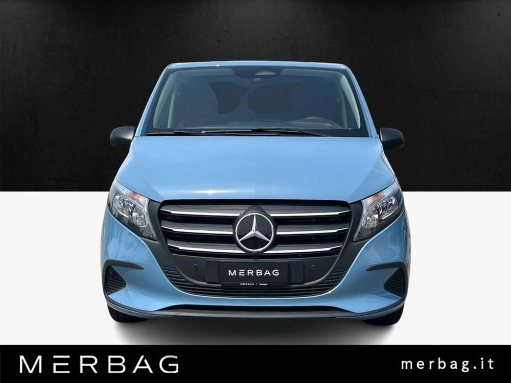Mercedes-Benz Classe eVito Furgone nuova a Milano (3)