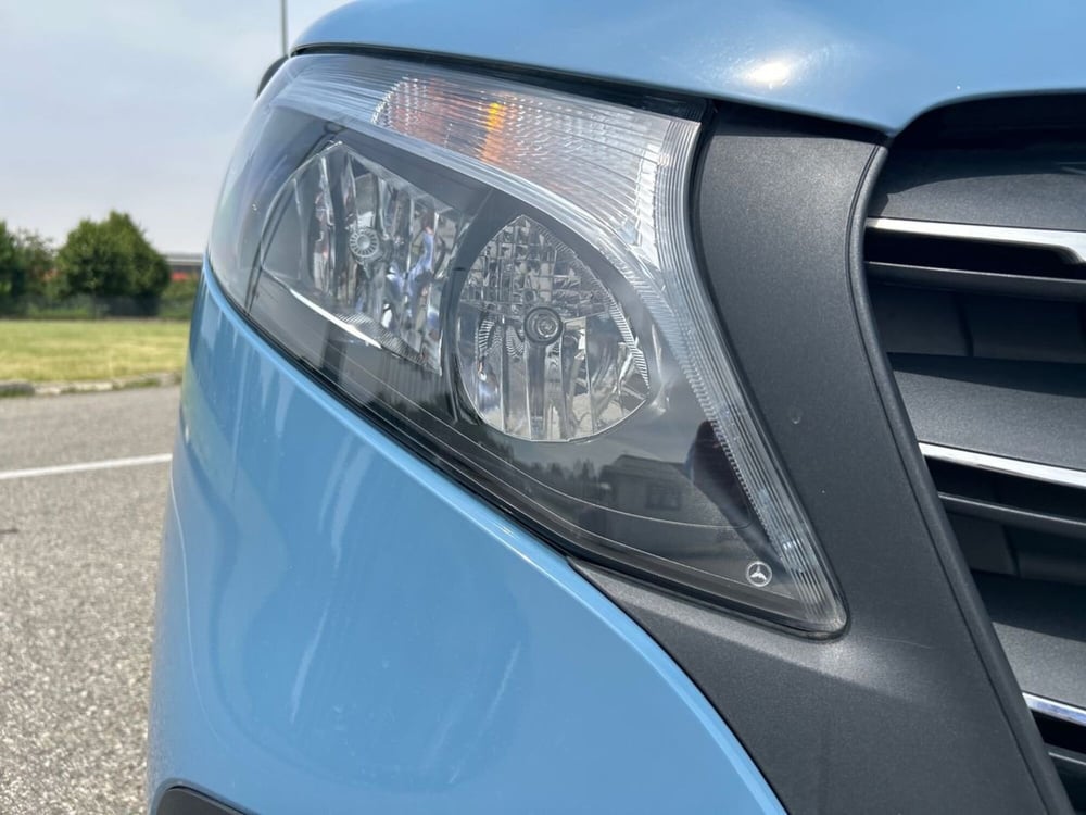 Mercedes-Benz Classe eVito Furgone nuova a Milano (7)