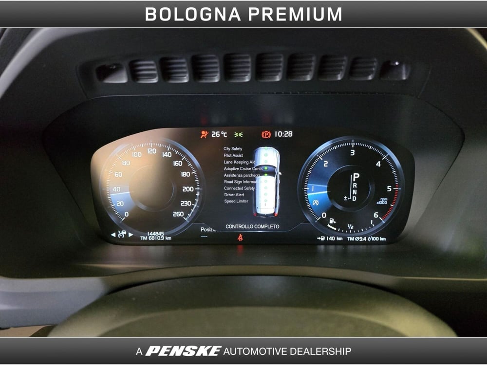 Volvo XC90 usata a Bologna (14)