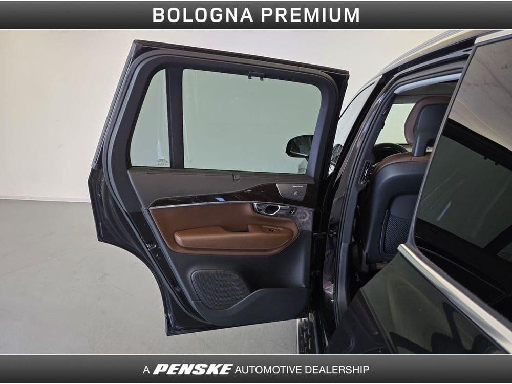Volvo XC90 usata a Bologna (16)