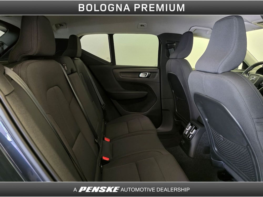 Volvo XC40 usata a Bologna (5)