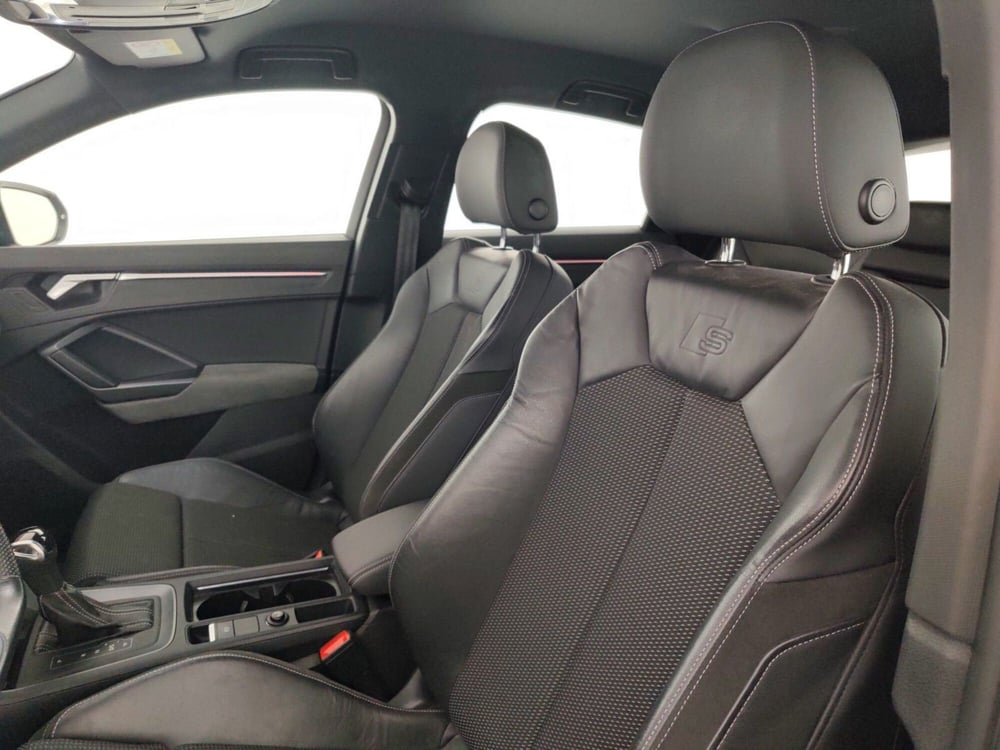 Audi Q3 Sportback usata a Massa-Carrara (9)
