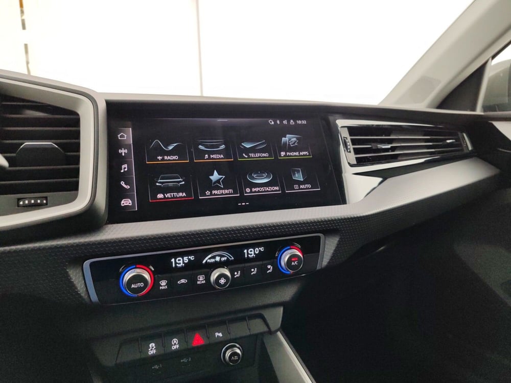 Audi A1 Sportback usata a Massa-Carrara (12)
