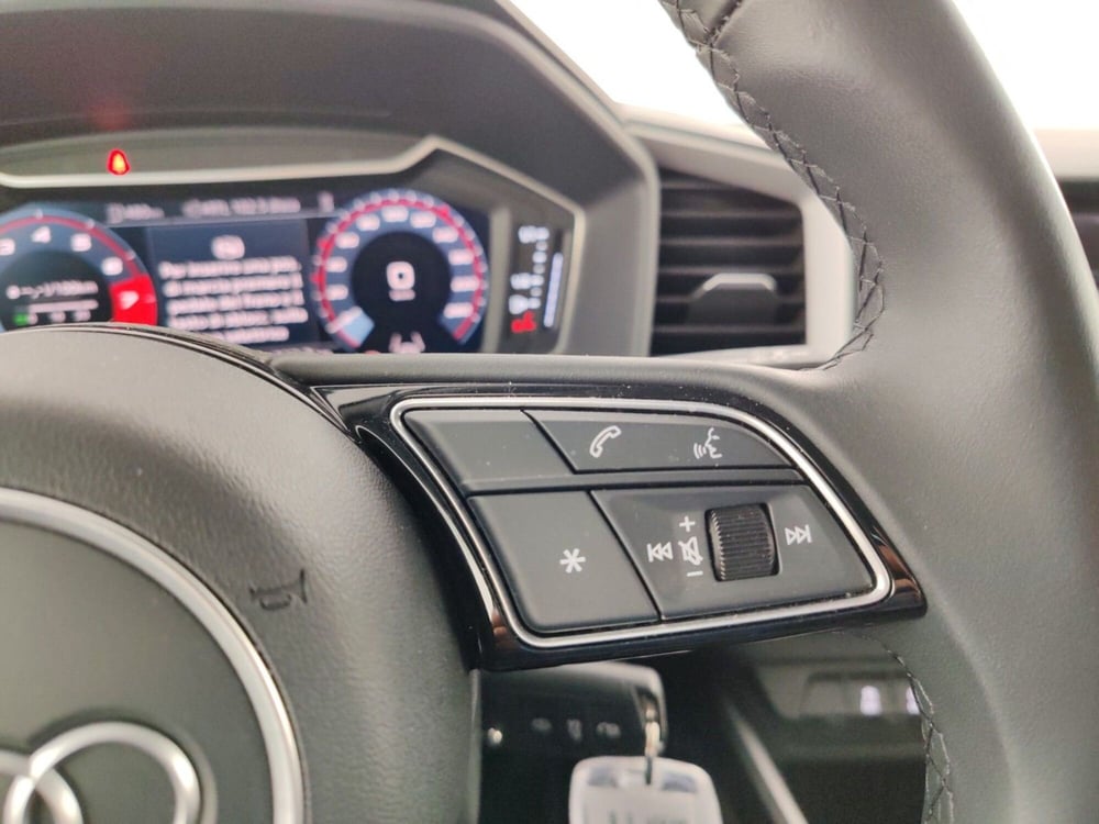 Audi A1 Sportback usata a Massa-Carrara (13)