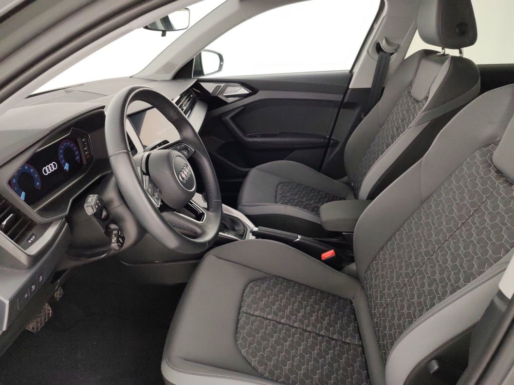 Audi A1 Sportback usata a Massa-Carrara (7)