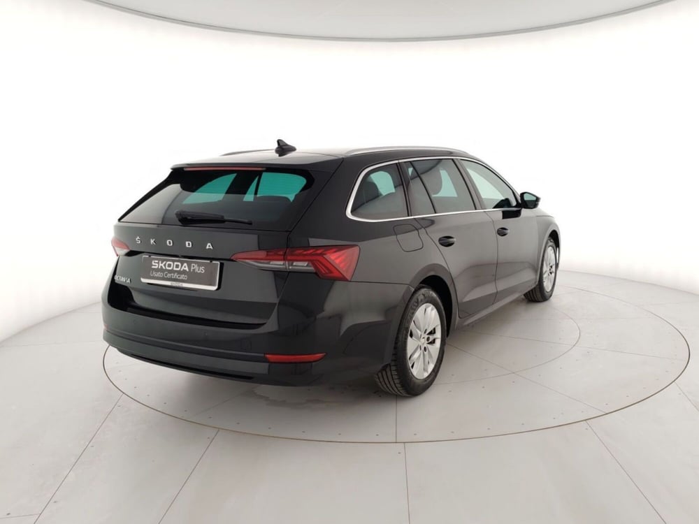Skoda Octavia Station Wagon usata a Massa-Carrara (3)