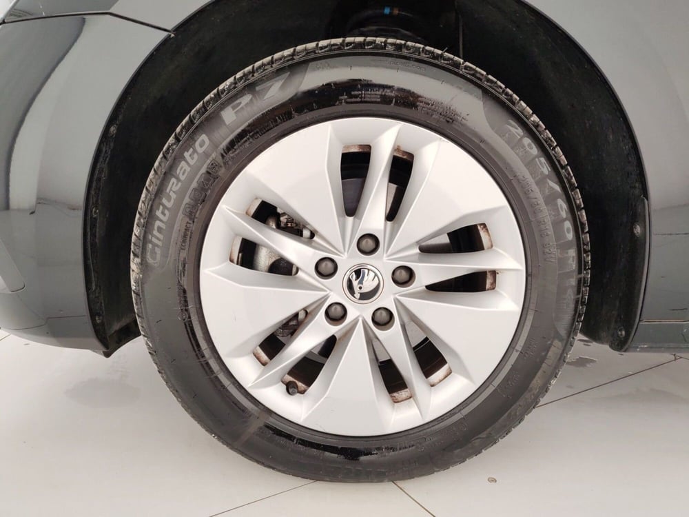 Skoda Octavia Station Wagon usata a Massa-Carrara (6)