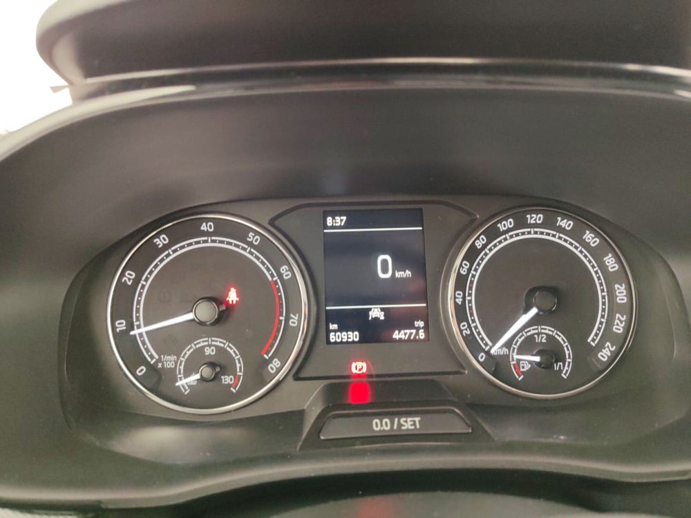 Skoda Fabia usata a Massa-Carrara (15)