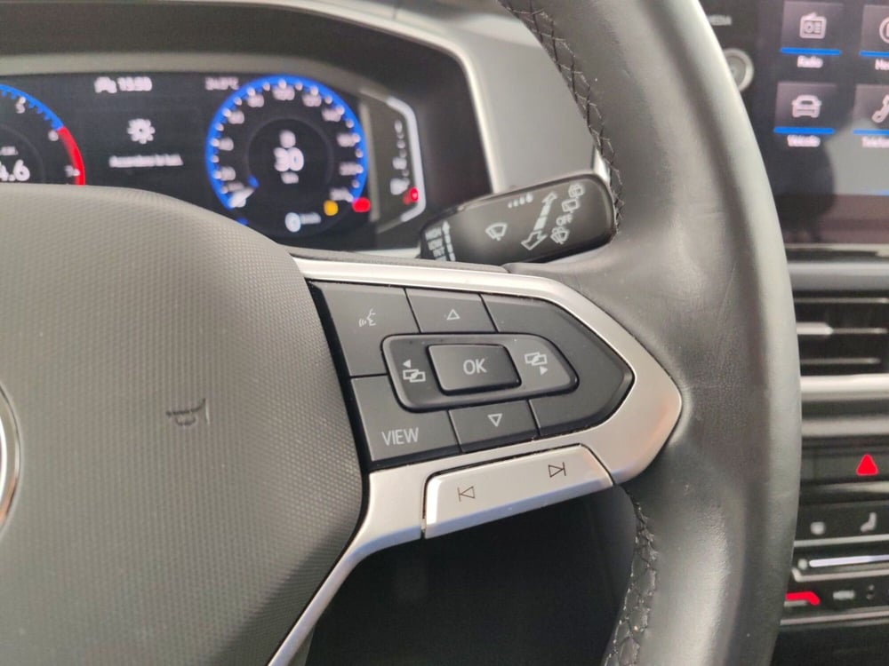 Volkswagen T-Roc usata a Massa-Carrara (13)