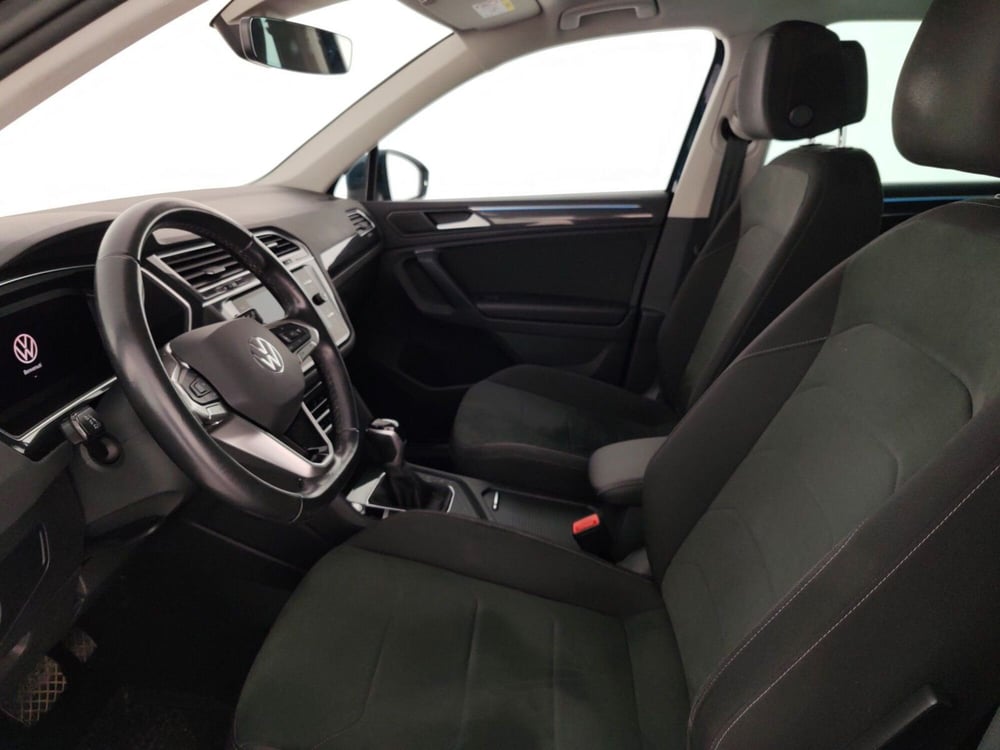 Volkswagen Tiguan usata a Massa-Carrara (7)