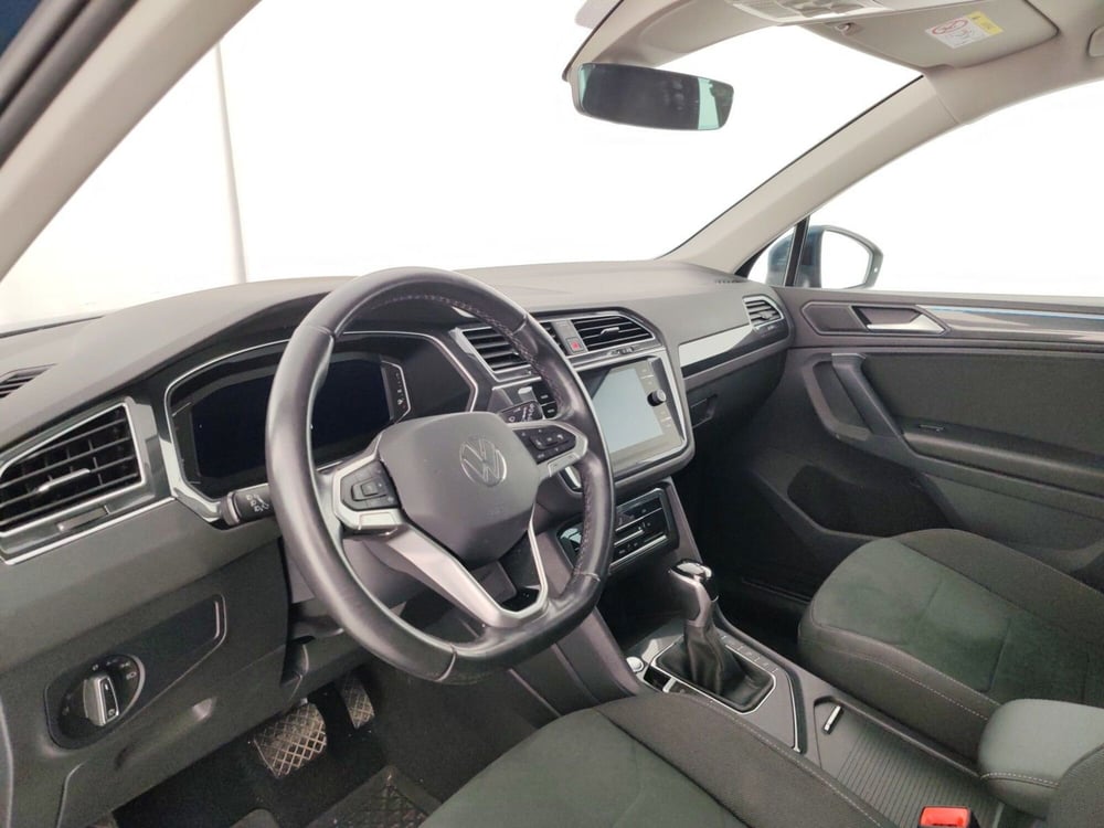 Volkswagen Tiguan usata a Massa-Carrara (8)