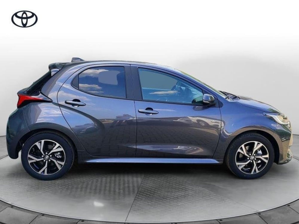 Toyota Yaris nuova a Perugia (13)