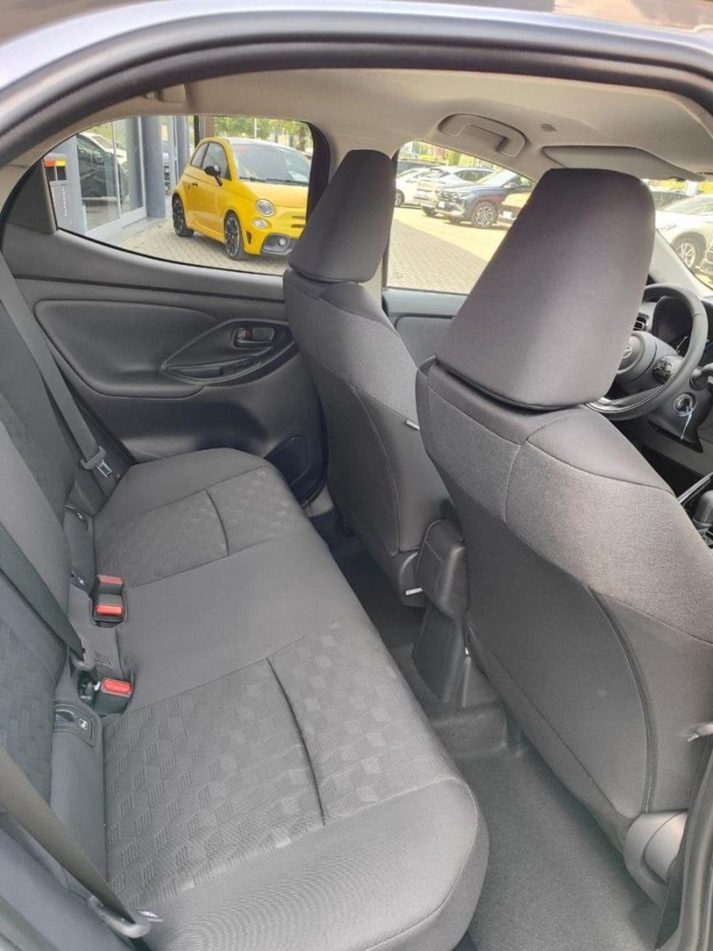 Toyota Yaris nuova a Perugia (7)