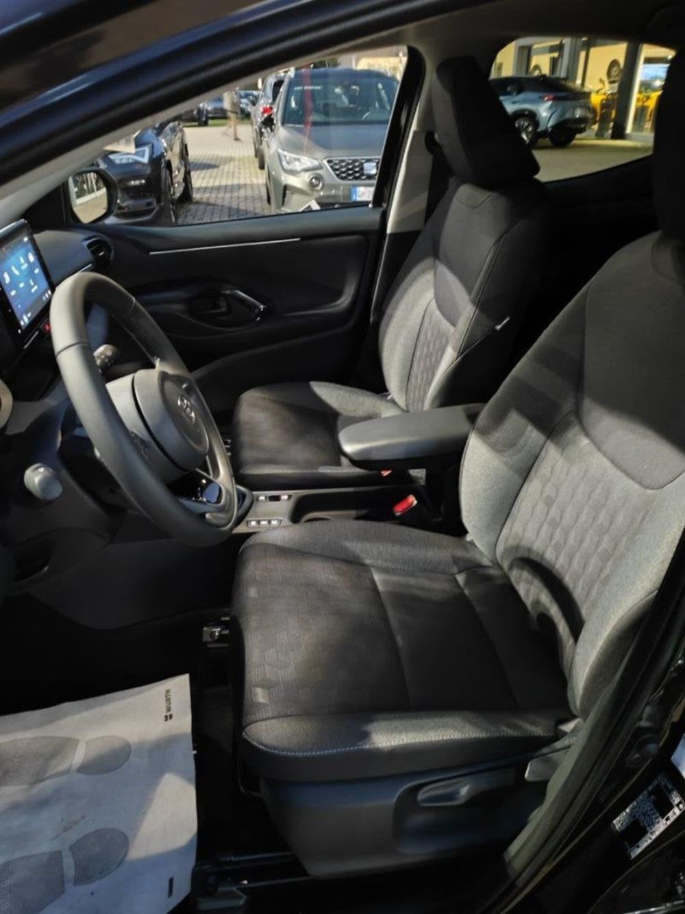 Toyota Yaris nuova a Perugia (11)