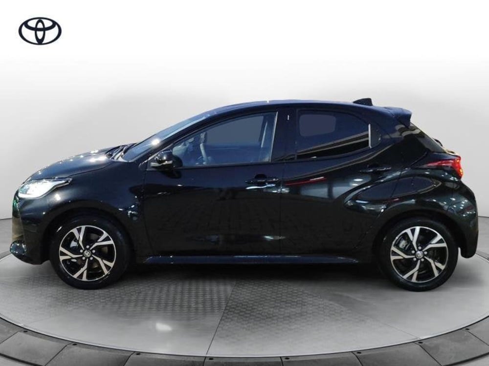 Toyota Yaris nuova a Perugia (2)