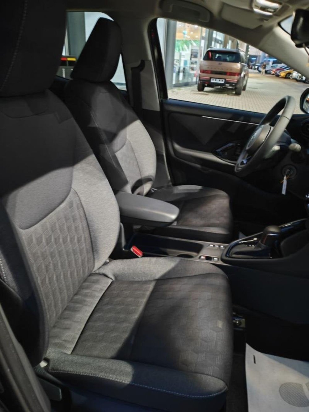 Toyota Yaris nuova a Perugia (6)