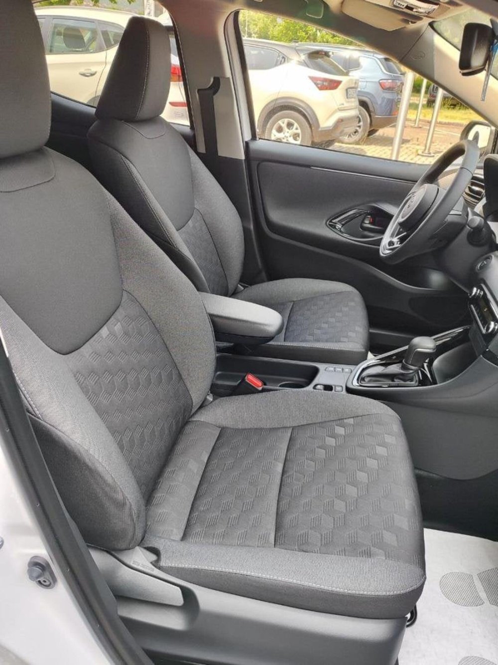 Toyota Yaris nuova a Perugia (6)