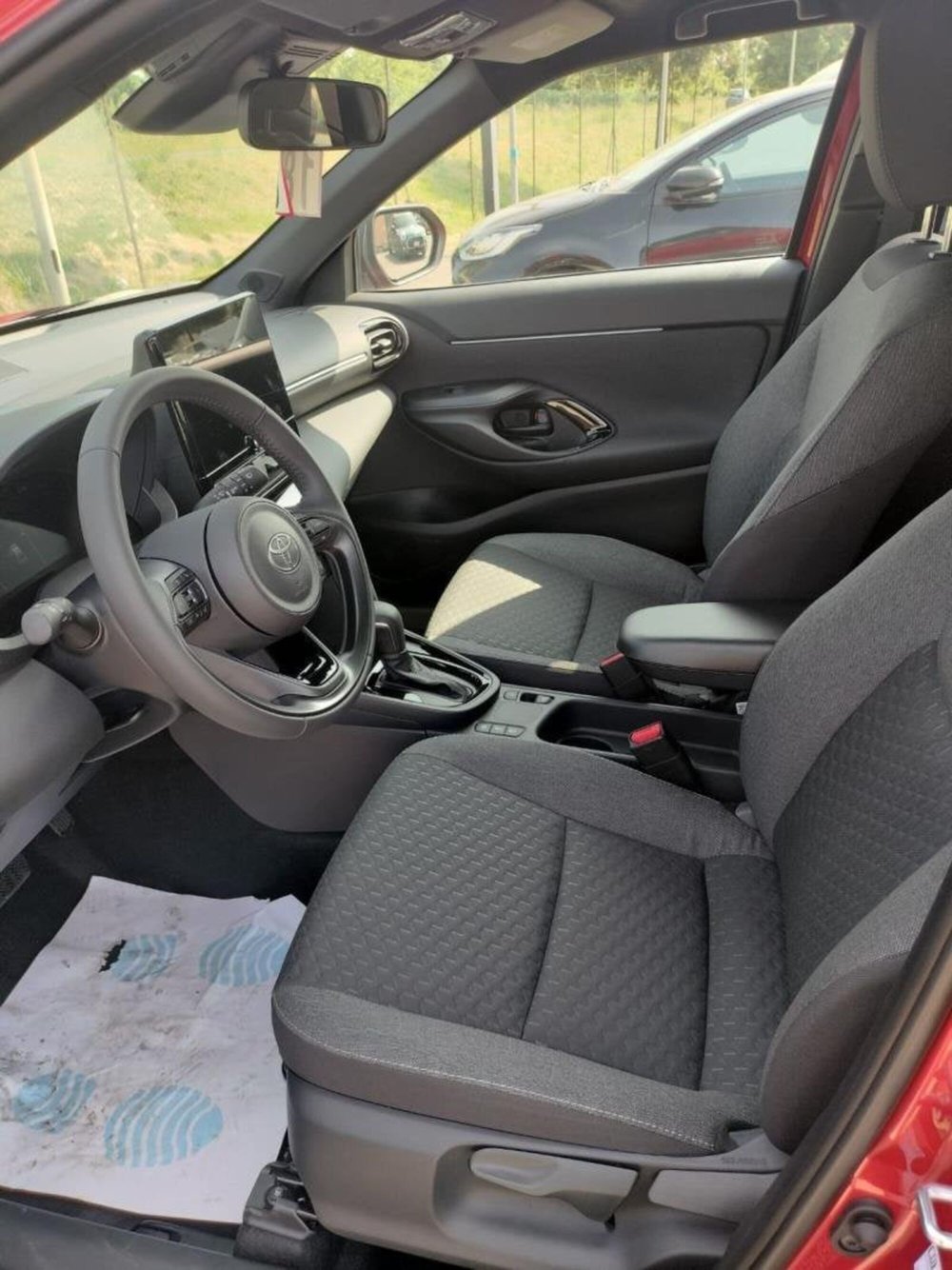 Toyota Yaris Cross nuova a Perugia (9)