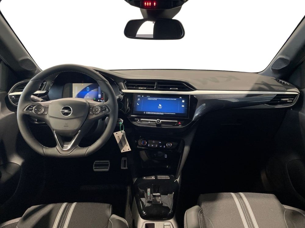 Opel Corsa nuova a Salerno (11)