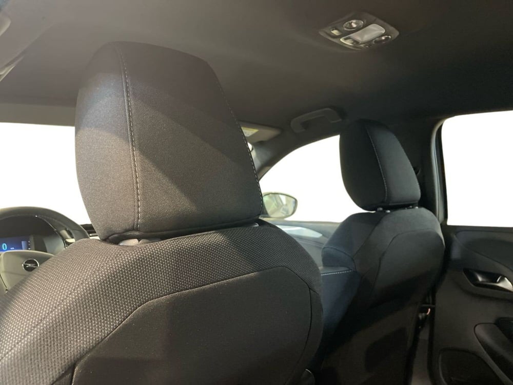 Opel Corsa nuova a Salerno (17)