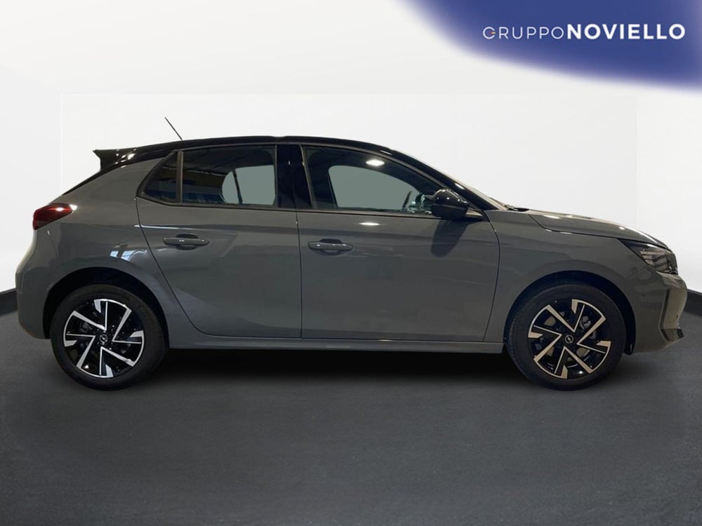Opel Corsa nuova a Salerno (3)