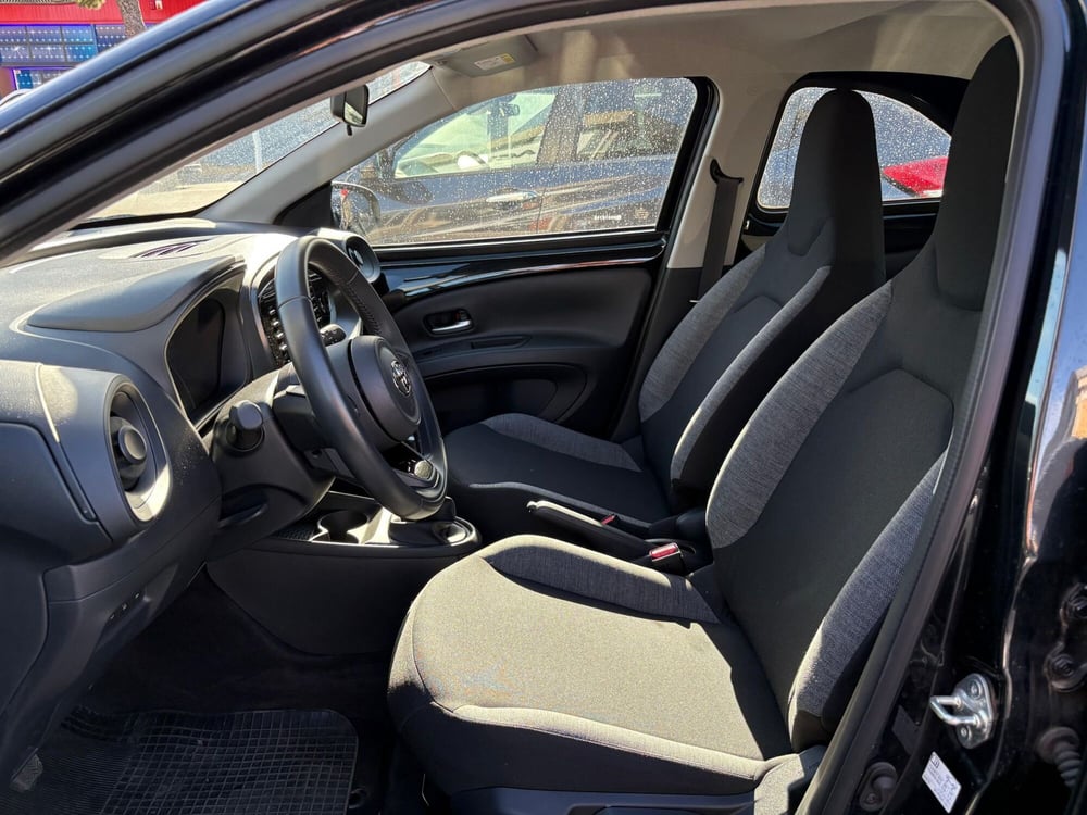 Toyota Aygo X usata a Rimini (5)