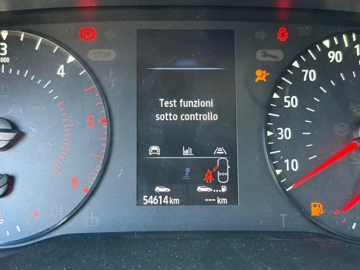 Renault Captur usata a Rimini (8)