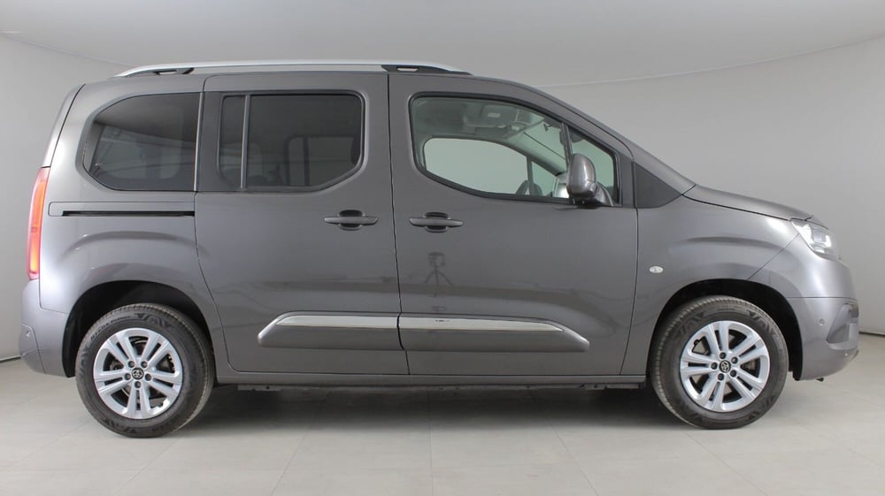 Toyota Proace City Verso usata a Palermo (15)