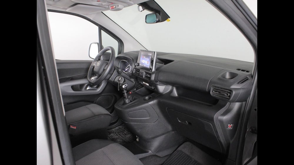 Toyota Proace City Verso usata a Palermo (6)