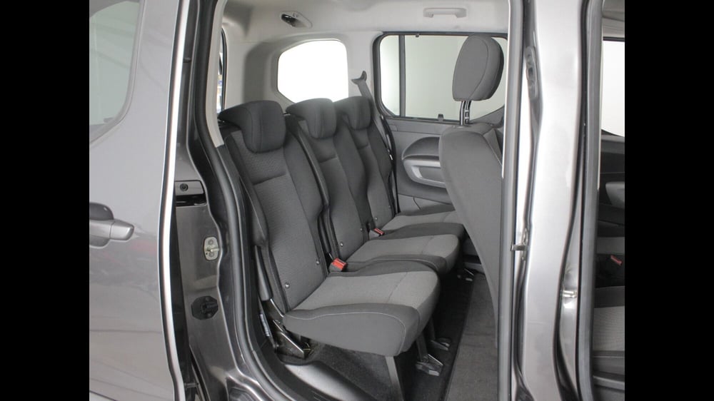 Toyota Proace City Verso usata a Palermo (8)