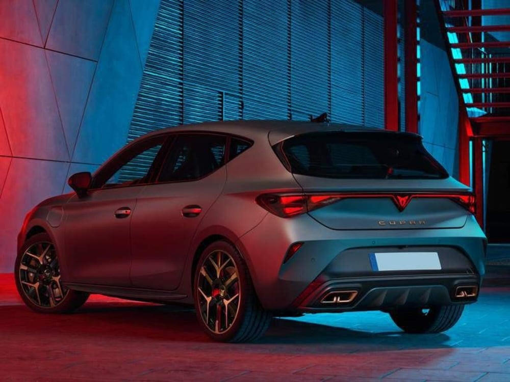 Cupra Leon nuova a Ravenna