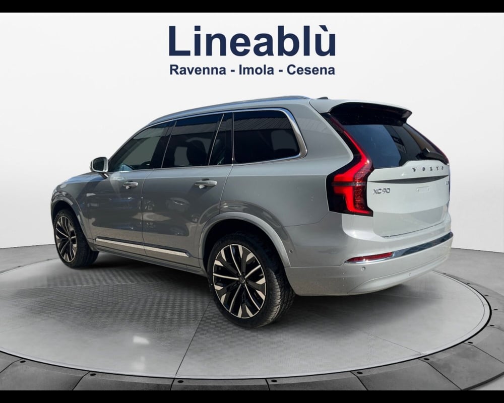 Volvo XC90 nuova a Ravenna (4)
