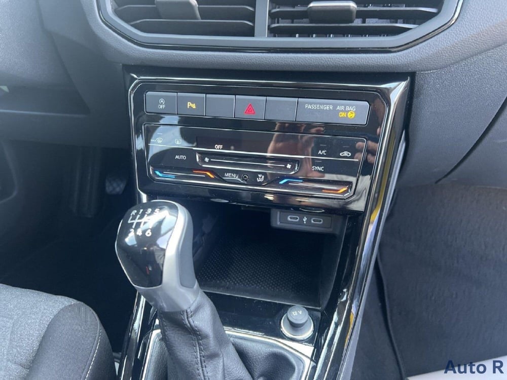 Volkswagen T-Cross usata a Potenza (12)