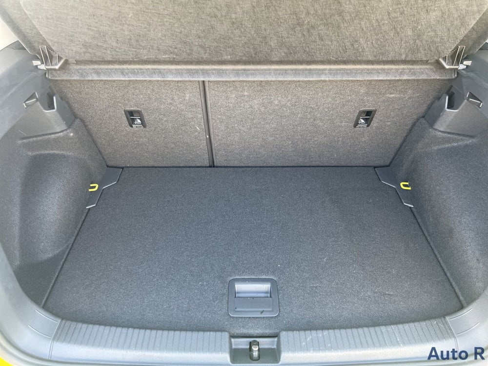 Volkswagen T-Cross usata a Potenza (7)